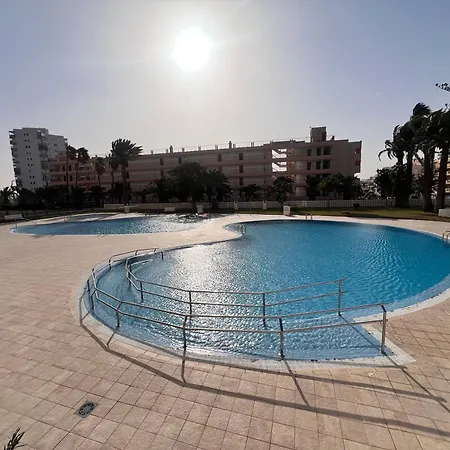 Seaview Modern In Downtown *