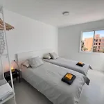 Seaview Modern In Downtown *