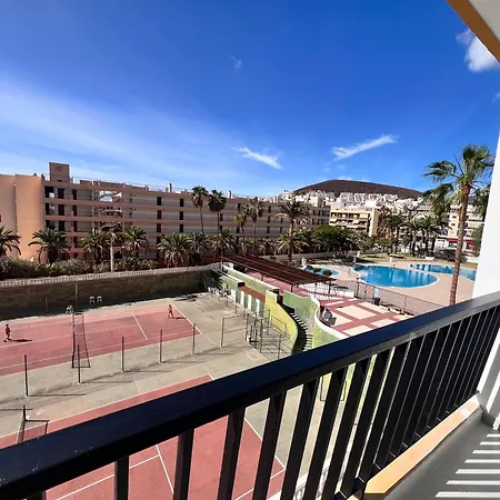 Seaview Modern In Downtown Apartament *