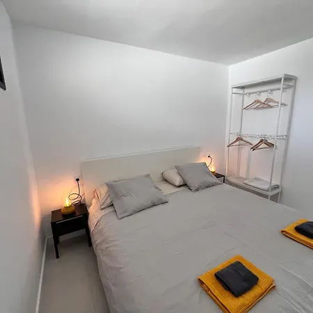 Seaview Modern In Downtown * Лос Кристианос