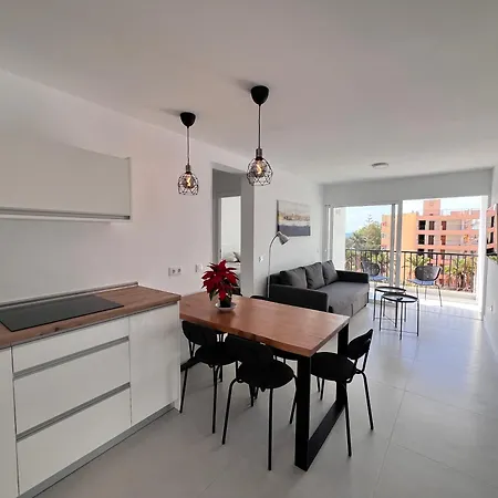 Seaview Modern In Downtown * Los Cristianos (Tenerife)
