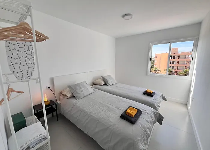 Seaview Modern In Downtown *