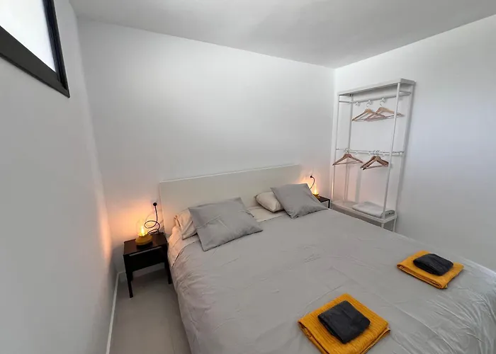 Seaview Modern In Downtown * Los Cristianos (Tenerife)