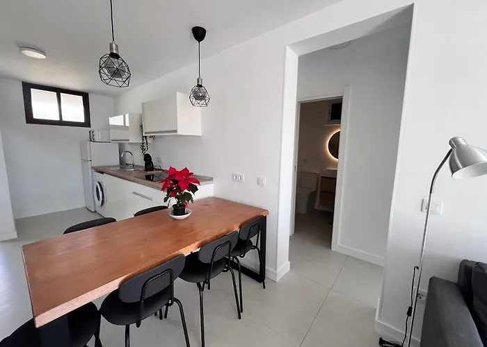 Lägenhet Seaview Modern In Downtown Los Cristianos (Tenerife)