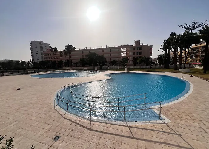 Seaview Modern In Downtown *