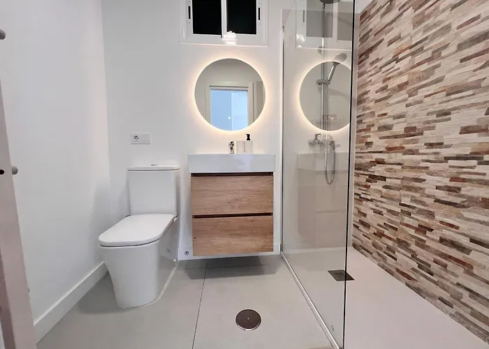 Seaview Modern In Downtown * Los Cristianos (Tenerife)